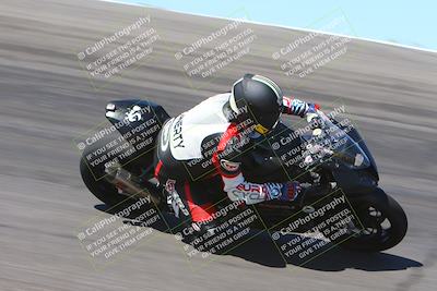 media/Apr-14-2024-SoCal Trackdays (Sun) [[70f97d3d4f]]/6-Bowl (1030am)/